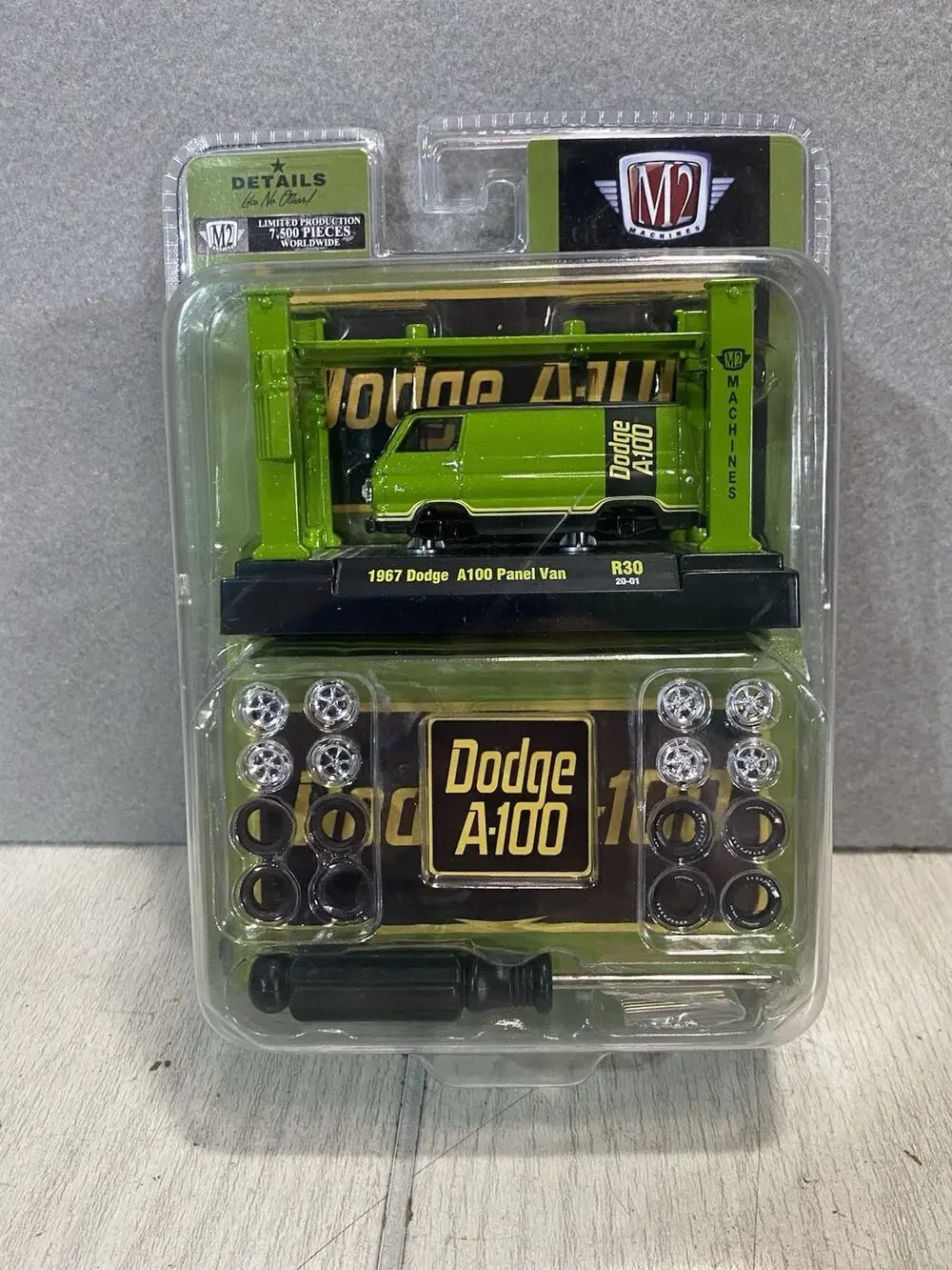 M2 Green Machines Model Kits 1967 Dodge A-100 Panel Van Green/Black R30 Ltd 7500